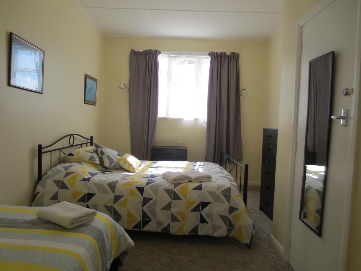 Empire Hotel Featherston Extérieur photo